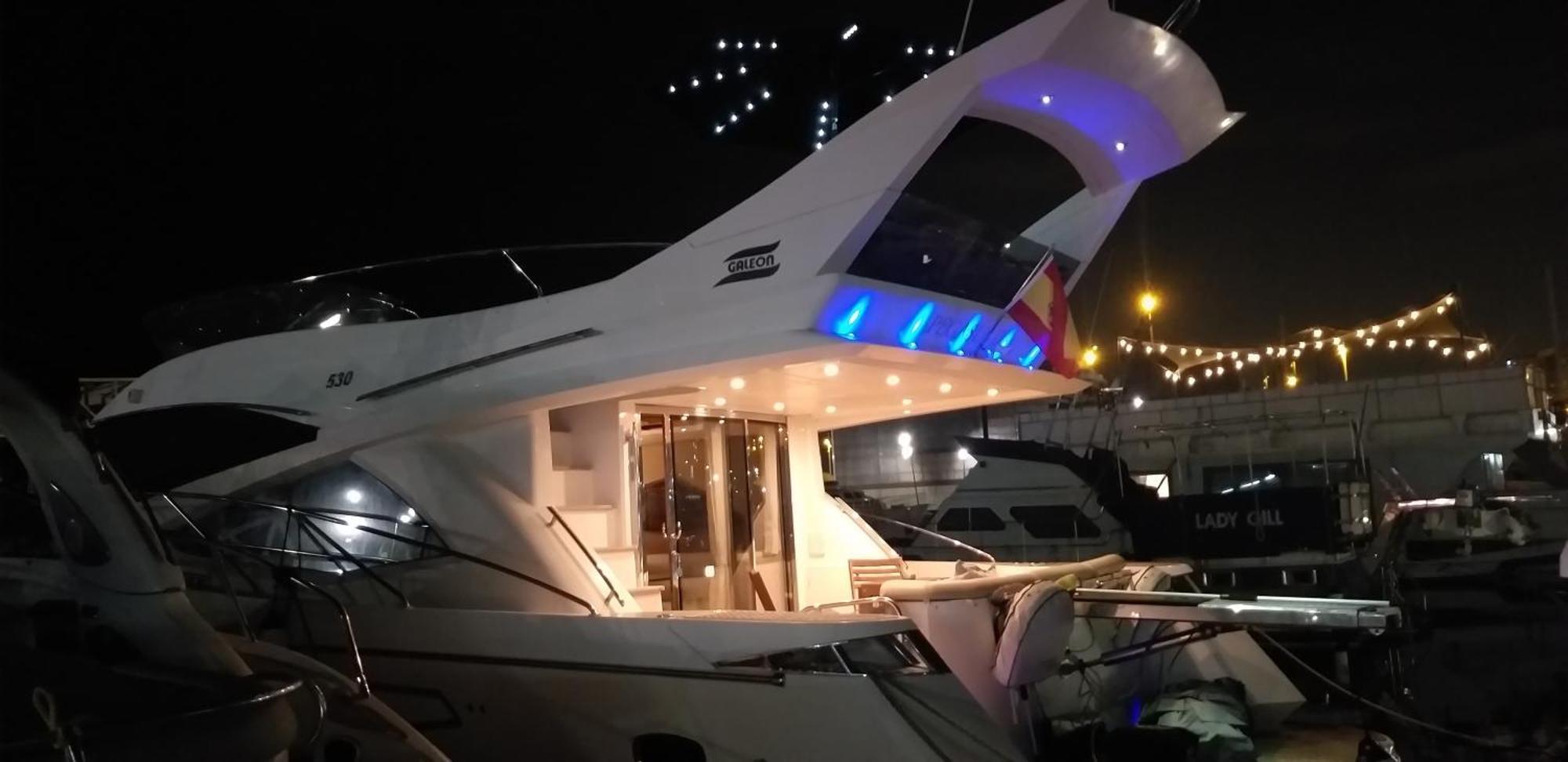 Botel Yacht Pegasus Ii